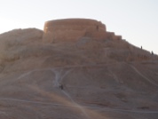 Tour du silence, ancien lieu de culte zoroastrien